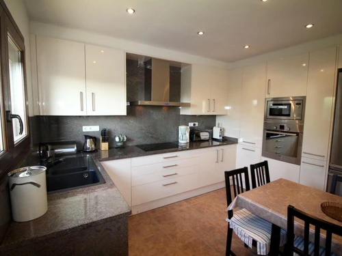 Villa Pau, 4 bedrooms, 8 persons - photo_18896714931