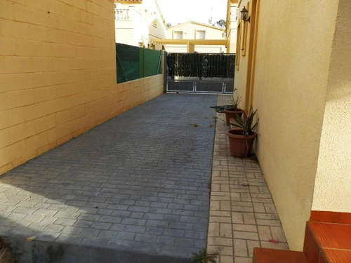 Casa Deltebre, 3 dormitorios, 6 personas - photo_17625909690