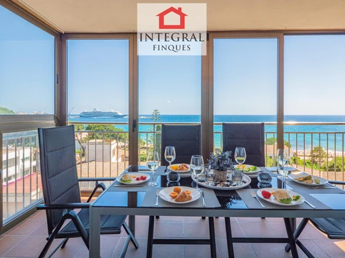 Apartment Palamós, 3 bedrooms, 6 persons - photo_18406592324