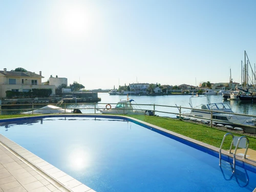 Apartment Roses, 2 bedrooms, 4 persons - photo_18940537503