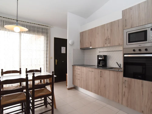 Apartamento L'Escala, 2 dormitorios, 6 personas - photo_1011410054301