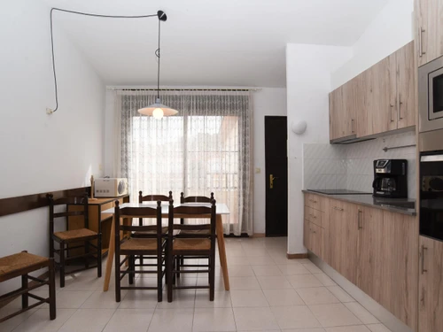 Apartamento L'Escala, 2 dormitorios, 6 personas - photo_1011410054301