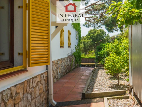 Apartment Palamós, 3 bedrooms, 6 persons - photo_19330779979