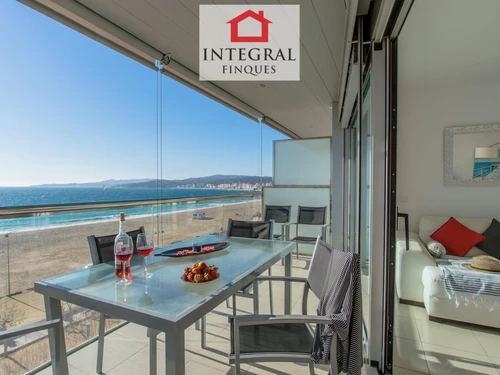 Apartamento Palamós, 3 dormitorios, 6 personas - photo_18406592504