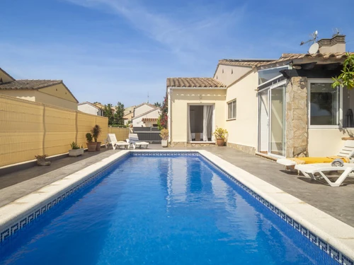 Villa L'Escala, 3 bedrooms, 6 persons - photo_1011565549940