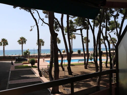 Apartment Torredembarra, 3 bedrooms, 5 persons - photo_18448301742