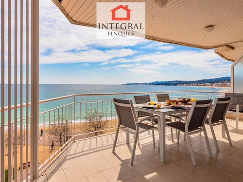 Apartment Palamós, 4 bedrooms, 8 persons - photo_18406591796