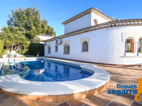 Villa El Vendrell, 4 bedrooms, 10 persons - photo_1011436923831
