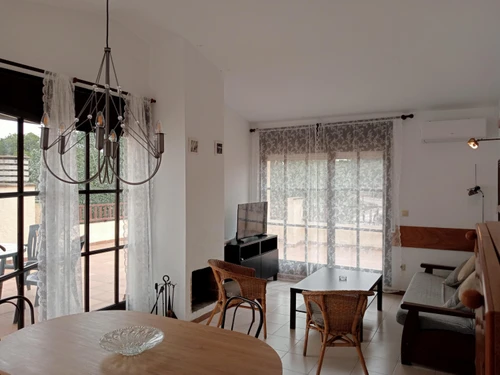 Apartamento L'Escala, 2 dormitorios, 6 personas - photo_1011493120431