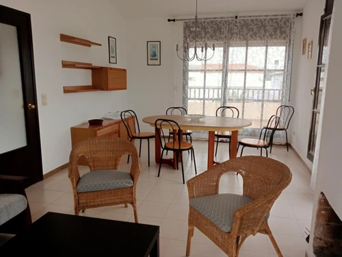 Apartamento L'Escala, 2 dormitorios, 6 personas - photo_1011493120431