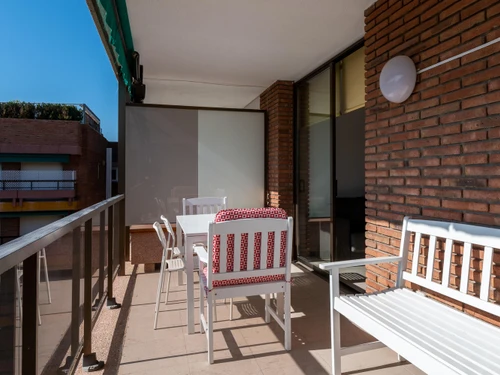 Apartamento Torredembarra, 3 dormitorios, 6 personas - photo_18448324470