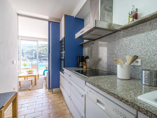 Apartamento Tamariu, 2 dormitorios, 8 personas - photo_18949523942