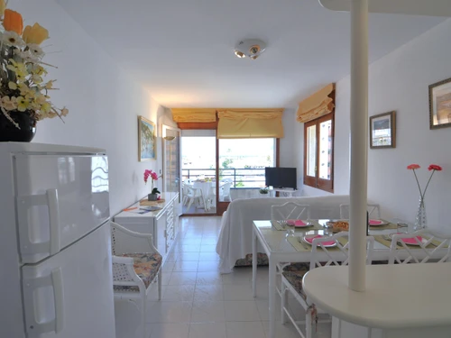 Appartement Roses, 3 pièces, 4 personnes - photo_1011272299339