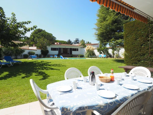 Villa L'Escala, 5 bedrooms, 10 persons - photo_1011565548208