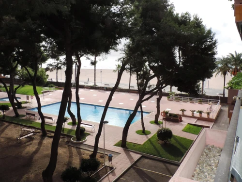 Apartamento Torredembarra, 3 dormitorios, 4 personas - photo_18448312487