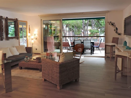 Apartamento Torredembarra, 3 dormitorios, 4 personas - photo_18448312487