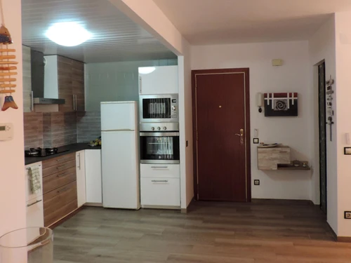 Apartamento Torredembarra, 3 dormitorios, 4 personas - photo_18448312487