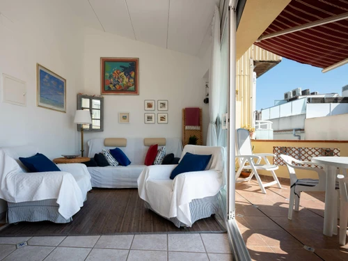 Apartment Torredembarra, 3 bedrooms, 6 persons - photo_19008279953