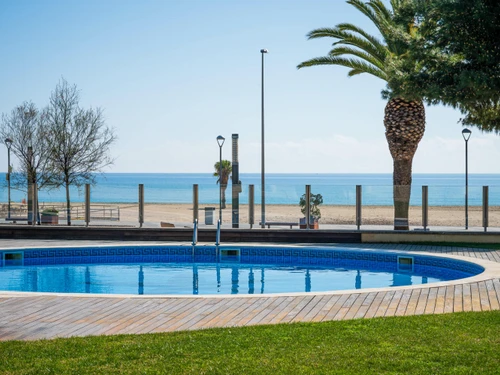 Apartamento Torredembarra, 3 dormitorios, 6 personas - photo_18448267683