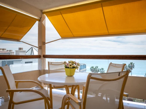 Apartamento Torredembarra, 2 dormitorios, 4 personas - photo_18448281843