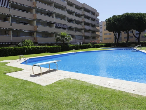 Apartment Torredembarra, 4 bedrooms, 7 persons - photo_18448274302