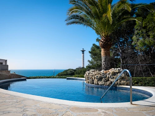 Villa Torredembarra, 8 bedrooms, 14 persons - photo_18448280076