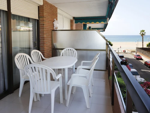 Apartment Torredembarra, 3 bedrooms, 5 persons - photo_18448326021