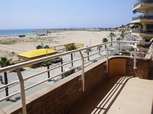Apartamento Torredembarra, 3 dormitorios, 6 personas - photo_18448292933