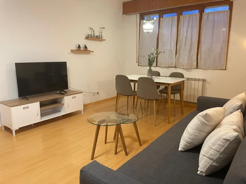 Ferienwohnung Jaca, 2 Schlafzimmer, 6 Personen - photo_1011347056510