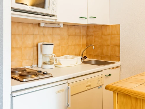 Studio Saint-François-Longchamp, studio flat, 4 persons - photo_1011676705979