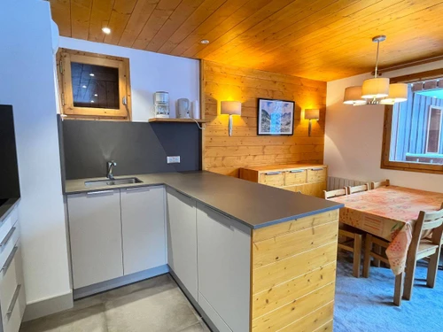 Apartment Méribel, 3 bedrooms, 8 persons - photo_13775353379