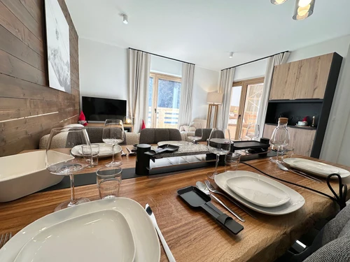 Apartment Vars, 2 bedrooms, 6 persons - photo_1011679926856