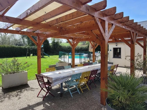 Gîte Isigny-le-Buat, 7 pièces, 15 personnes - photo_14353655446