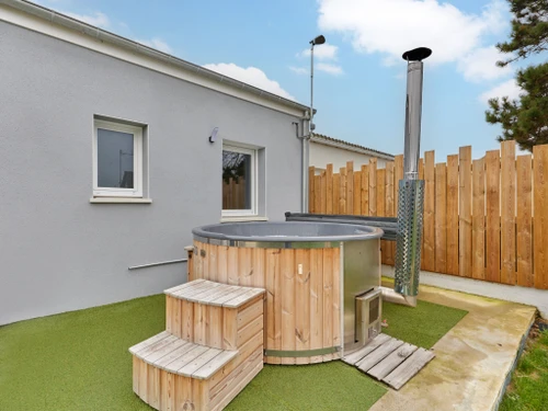 Ferienhaus Saint-Jean-de-la-Rivière, 3 Schlafzimmer, 6 Personen - photo_1011680524354