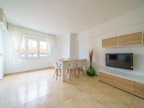 Apartamento Pineda de Mar, 2 dormitorios, 5 personas - photo_1011567413380
