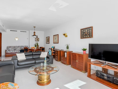 Ferienwohnung Calp, 2 Schlafzimmer, 4 Personen - photo_19981180334