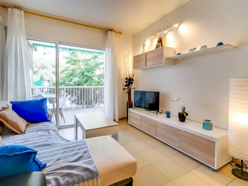 Apartment Blanes, 2 bedrooms, 5 persons - photo_19081760551