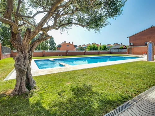 Casa Palafolls, 4 dormitorios, 8 personas - photo_19081750125