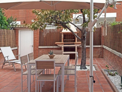 Casa Palafolls, 4 dormitorios, 8 personas - photo_19081750125