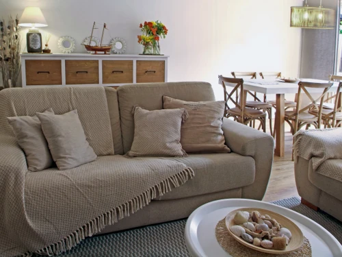 Casa Palafolls, 4 dormitorios, 8 personas - photo_19081750125