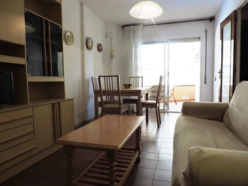 Ferienwohnung Pineda de Mar, 2 Schlafzimmer, 4 Personen - photo_18949378031