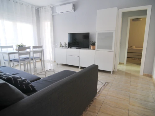 Apartamento Pineda de Mar, 2 dormitorios, 4 personas - photo_1011682743927