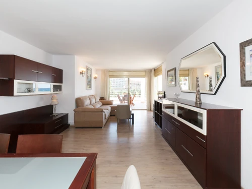 Apartment Salou, 4 bedrooms, 10 persons - photo_1011684854671