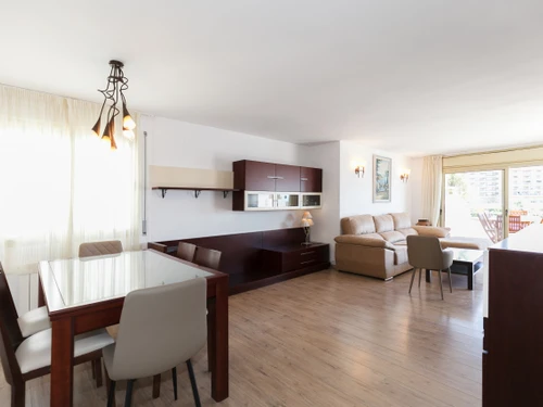 Apartment Salou, 4 bedrooms, 10 persons - photo_1011684854671