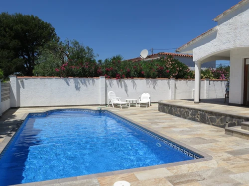 Villa Roses, 4 pièces, 5 personnes - photo_1011590332814