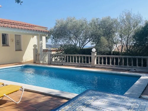 Villa Roses, 4 pièces, 6 personnes - photo_1011590299686