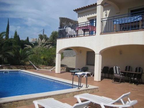 Villa Roses, 4 pièces, 6 personnes - photo_1011590335328