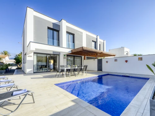 Villa Empuriabrava, 4 bedrooms, 8 persons - photo_1011685234108