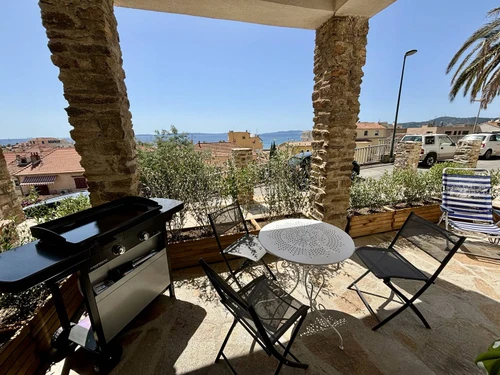 Apartment Le Lavandou, studio flat, 3 persons - photo_1011685289726