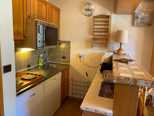Studio Méribel, studio flat, 4 persons - photo_1011653603912